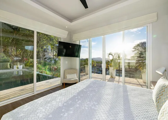 Casa Natura- 3 Bedroom Ocean View At Mar Vista Holiday home