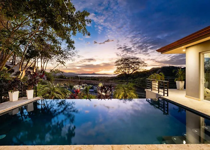 Casa Natura- 3 Bedroom Ocean View At Mar Vista Holiday home *